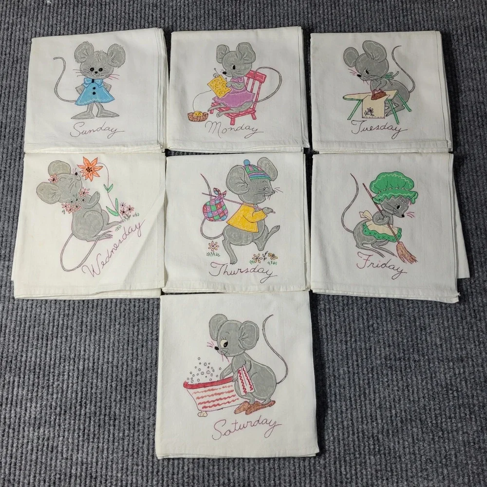 Vtg Dish Tea Towels/Sm‎ Table Cloth Mouse Hand Painted Farmhouse Week Set 7